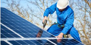 Installation Maintenance Panneaux Solaires Photovoltaïques à Cussy